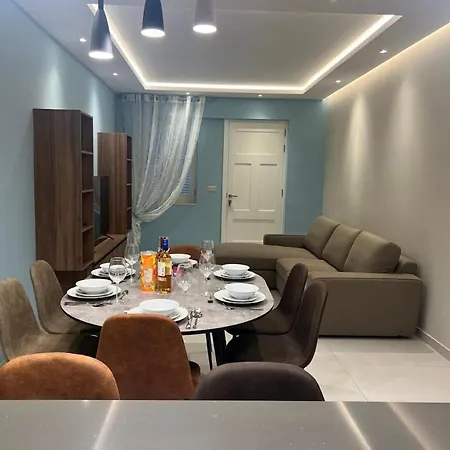 Modern 3-bedroom Near Promenade & Valletta Ferry By Malta Weekend Apartment Gzira