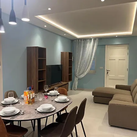 Superb 3 Bedroom Maisonette In Promenade * Gzira